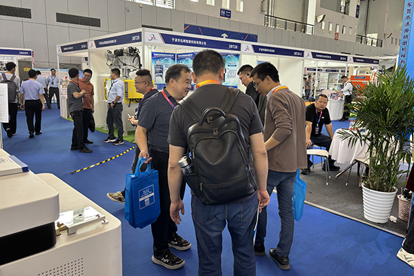 為嘉賓介紹我司優(yōu)質(zhì)產(chǎn)品 /cxyq/20250424114841-FoURhoIgf62cJlMxMfcnjX6SYUwG.jpg